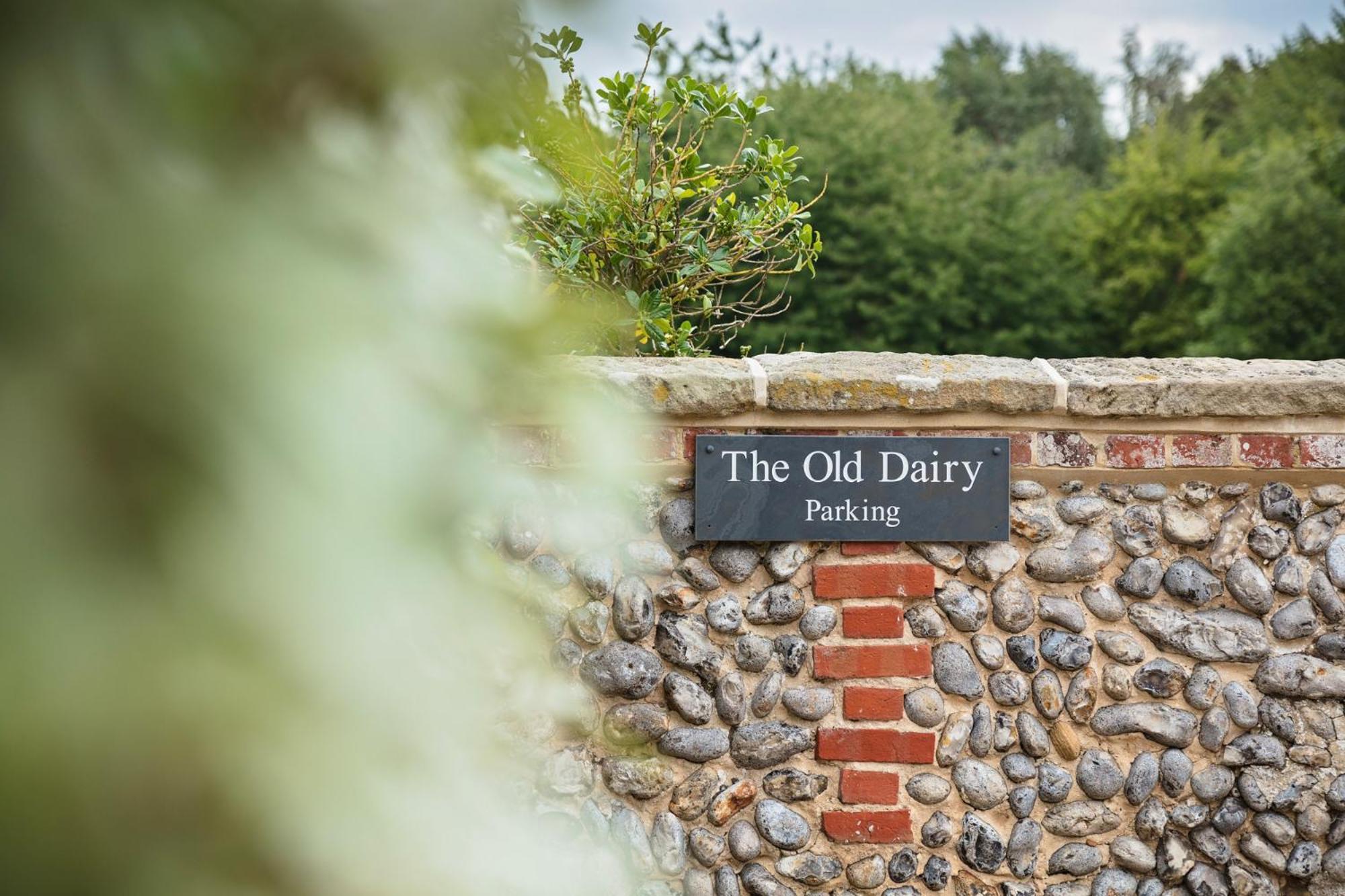霍尔特The Old Dairy别墅 外观 照片